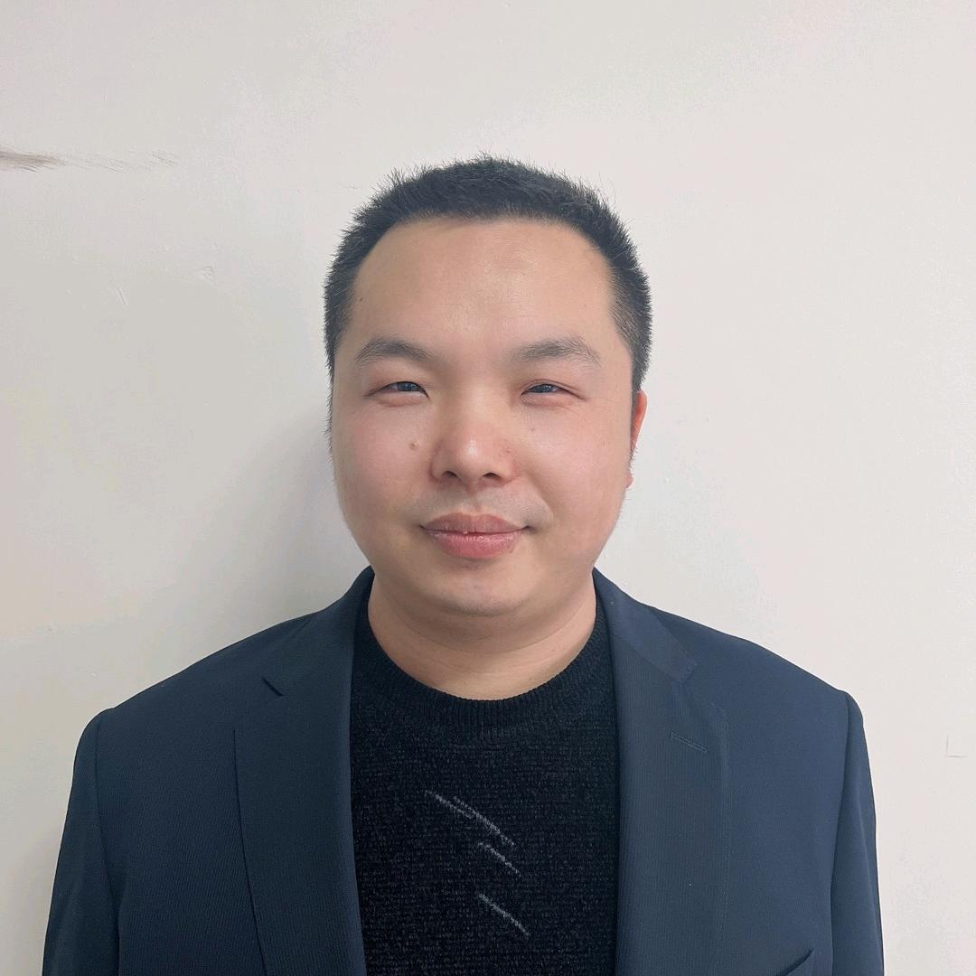 阿龙