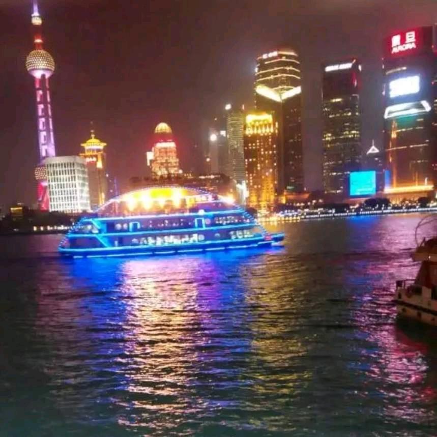 水中鱼