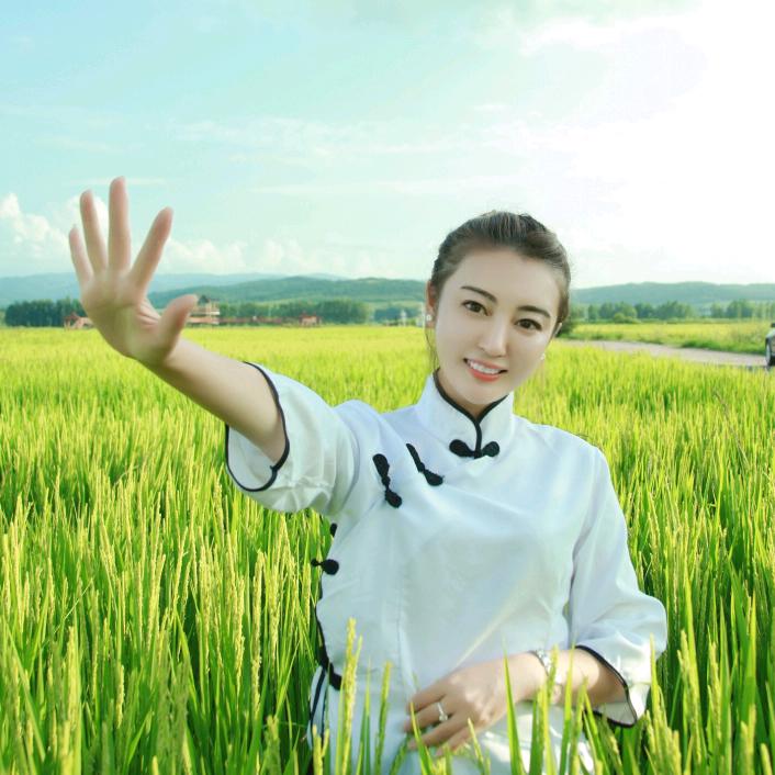 丽娜在农村