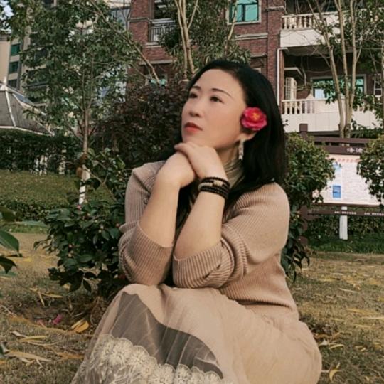 芳妮（最美丈母娘）