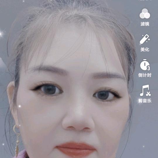 曾玲玲