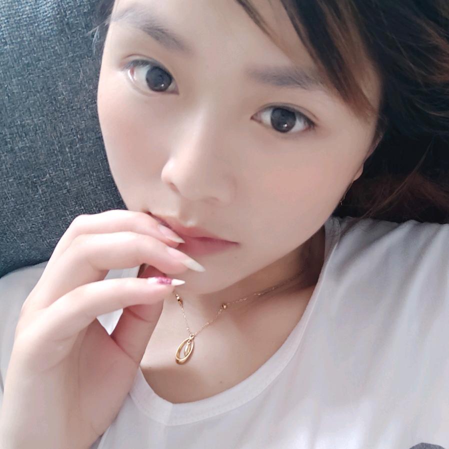 三月梅子