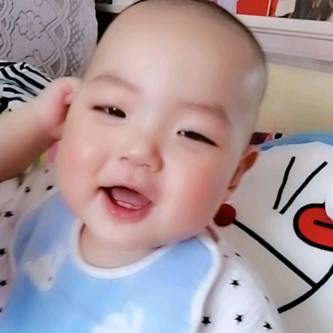 香勃勃