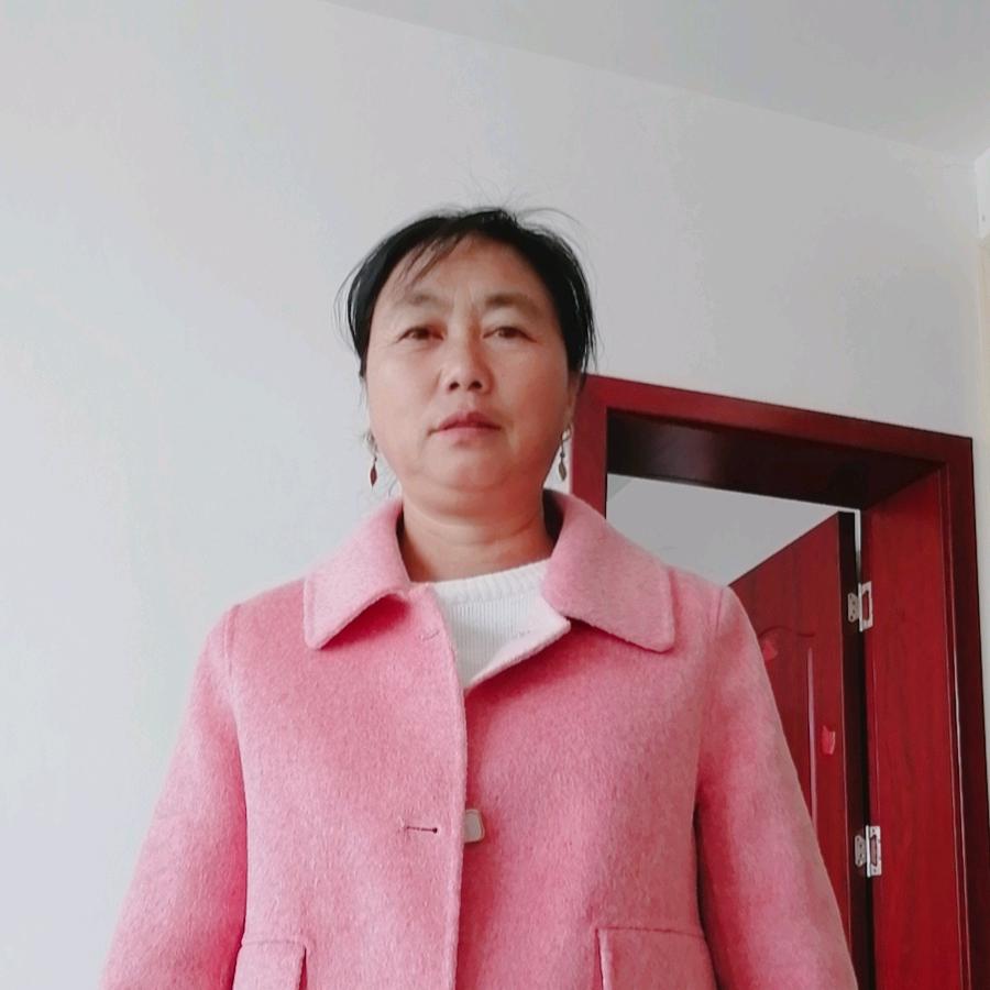 唐姐  下午1点10分开播