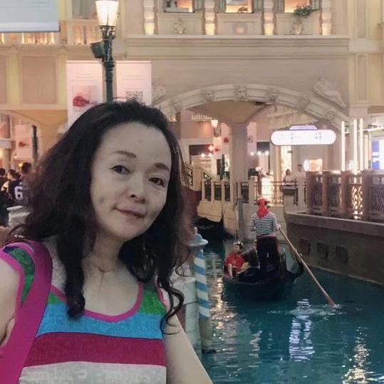 用户1898432169263春天