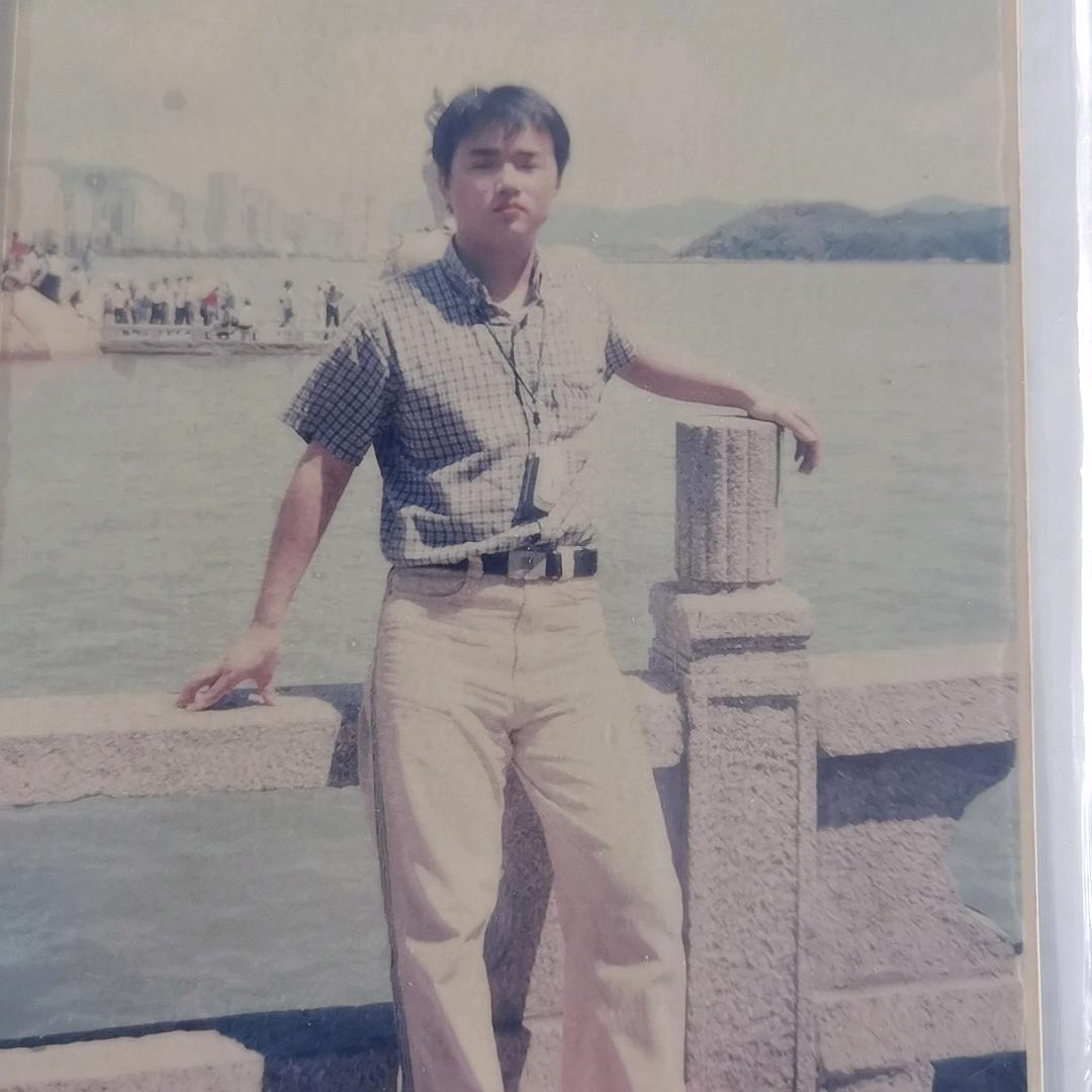 依然年轻
