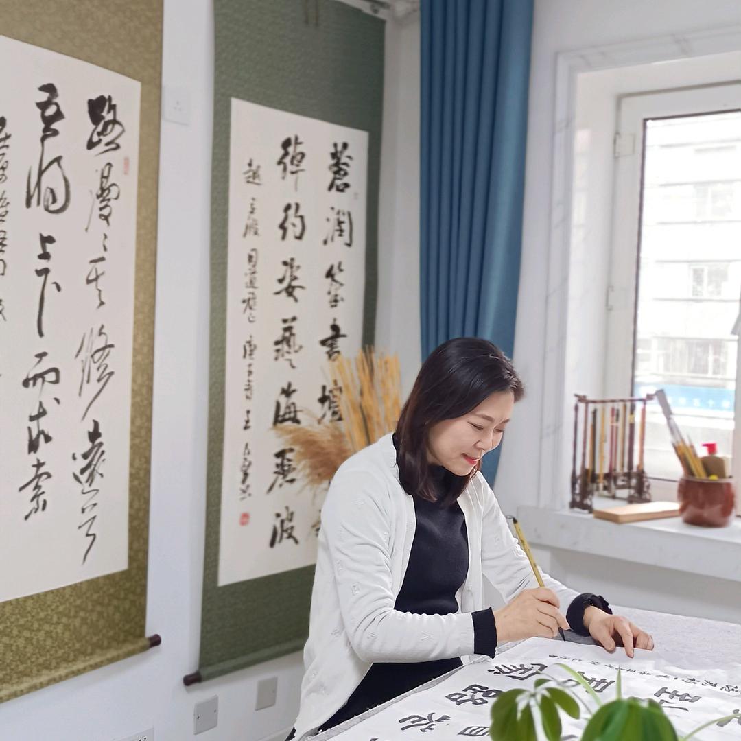 卓立书法  越来越好