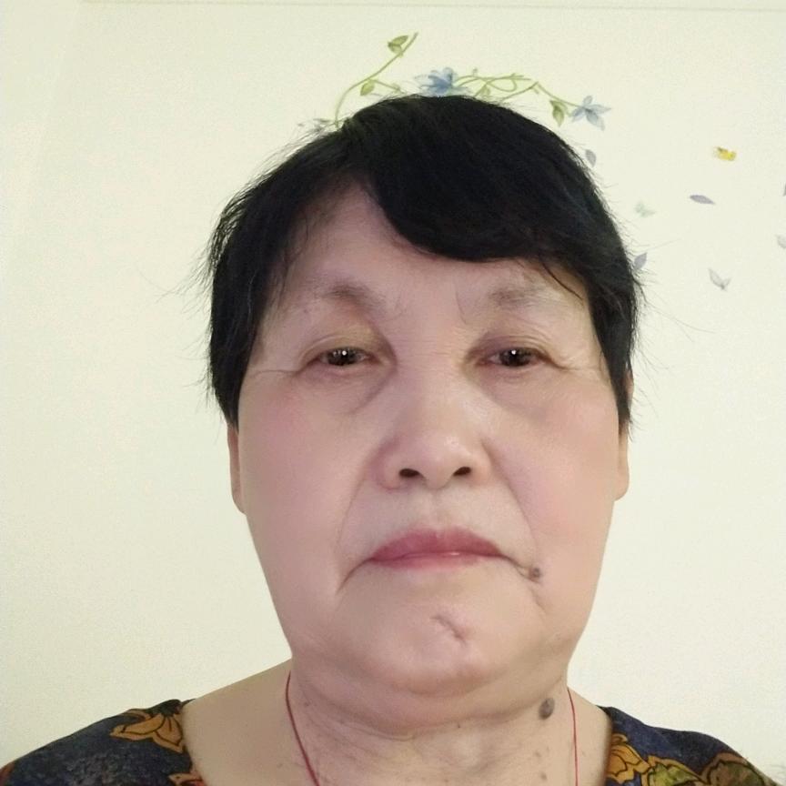 用户6576766766776