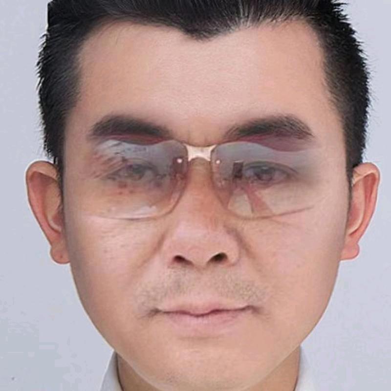 汤培生