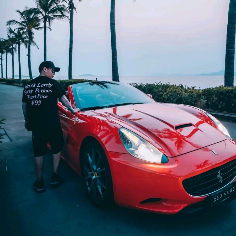 曲靖鑫洁二手车租车洗车