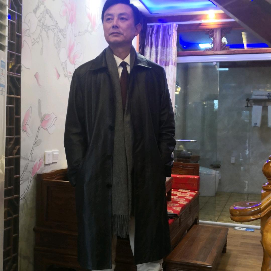 耀明大叔，