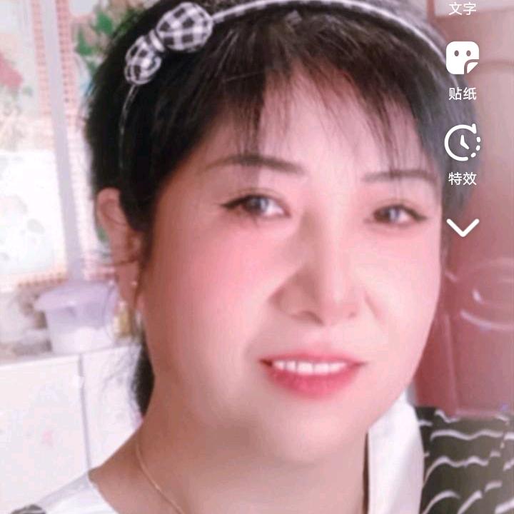 开心妹，好物在橱窗