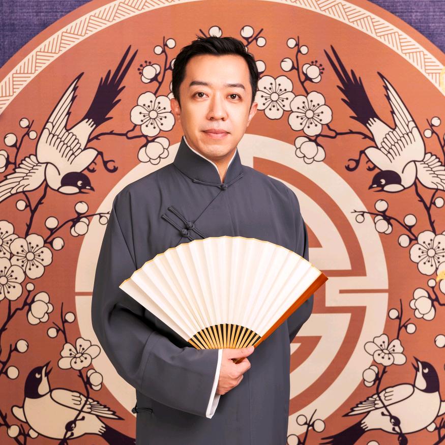 李菁