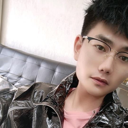 东胜区艺时造型店