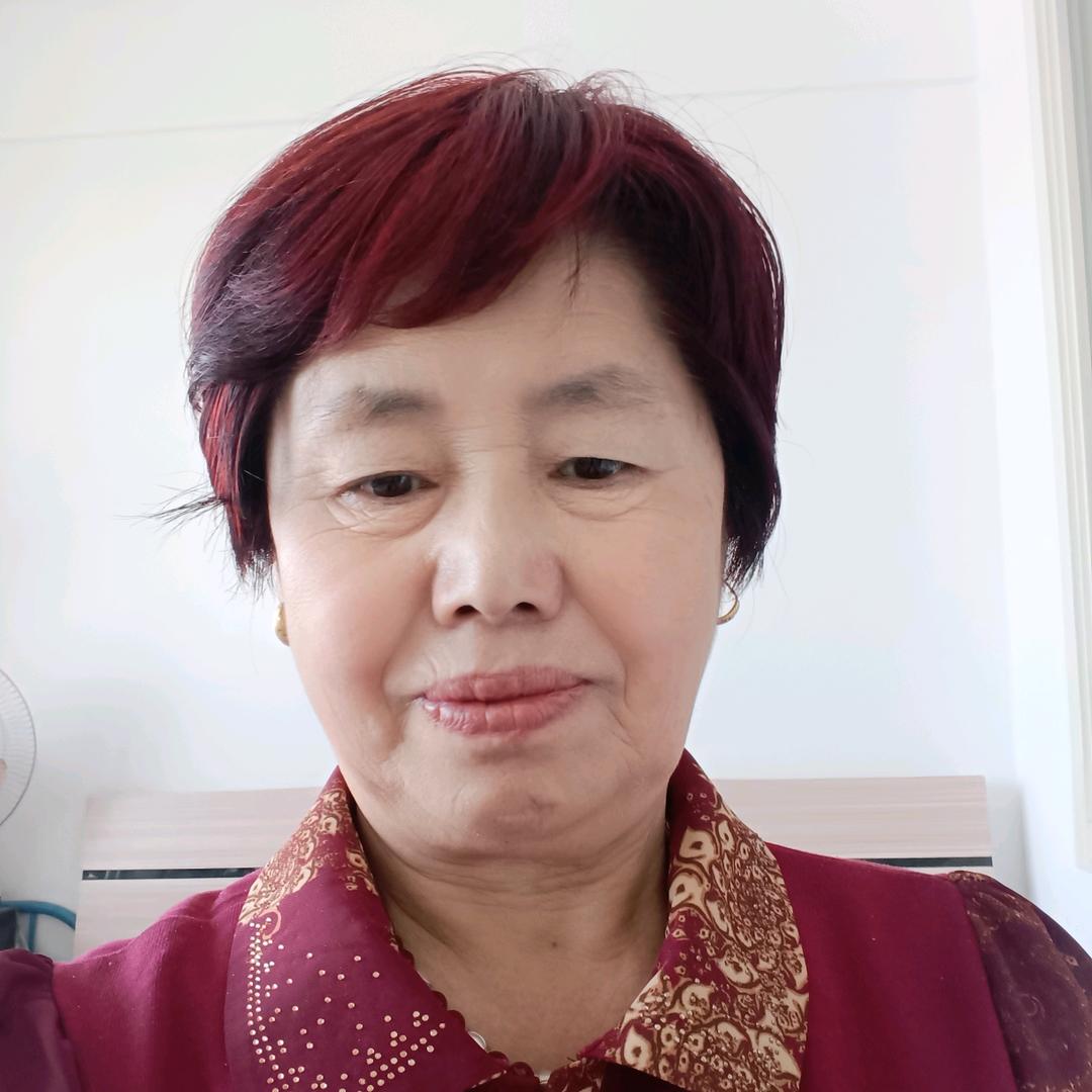 李姐下午四点十分开播