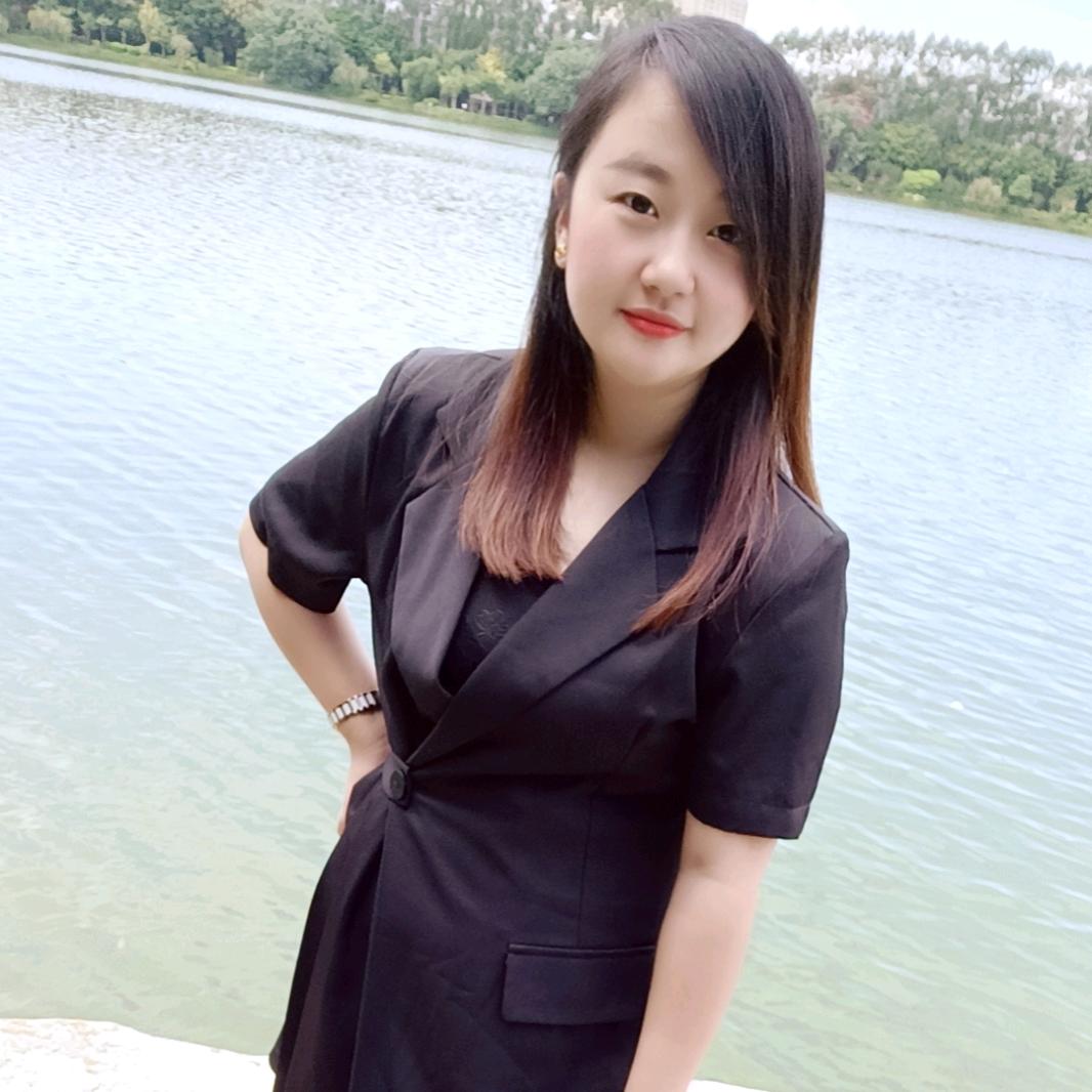 🍀  小琴琴
