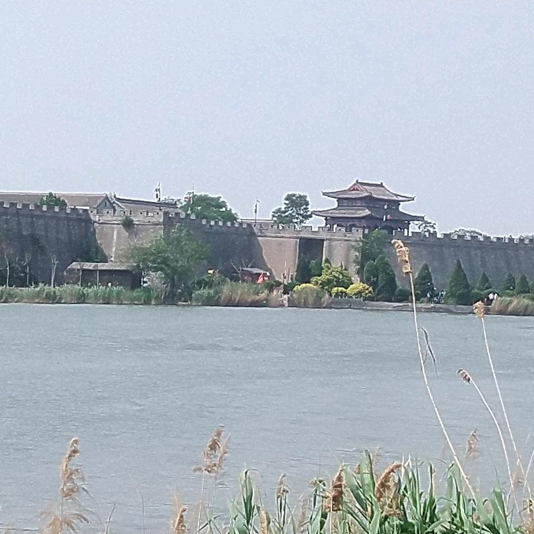 风轻云淡