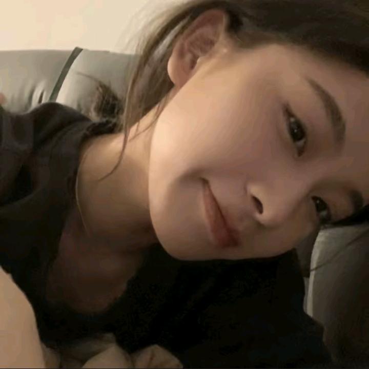 Yueᴗ^e