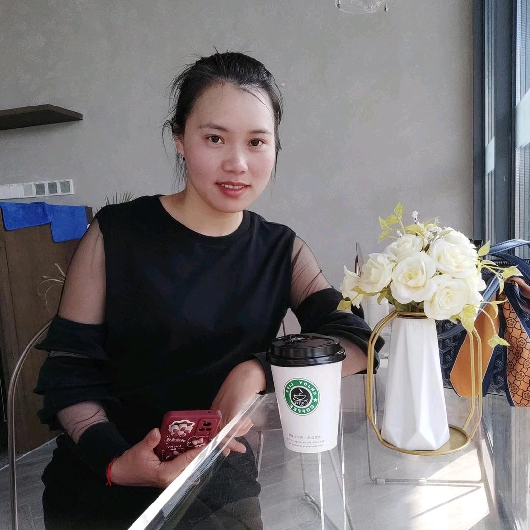 众德地产袁丽清