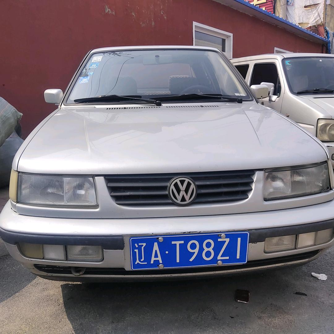 宏伟二手车