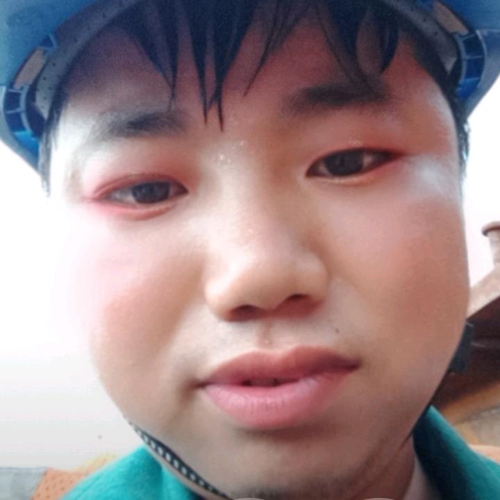 曾经的^O^小海哥.