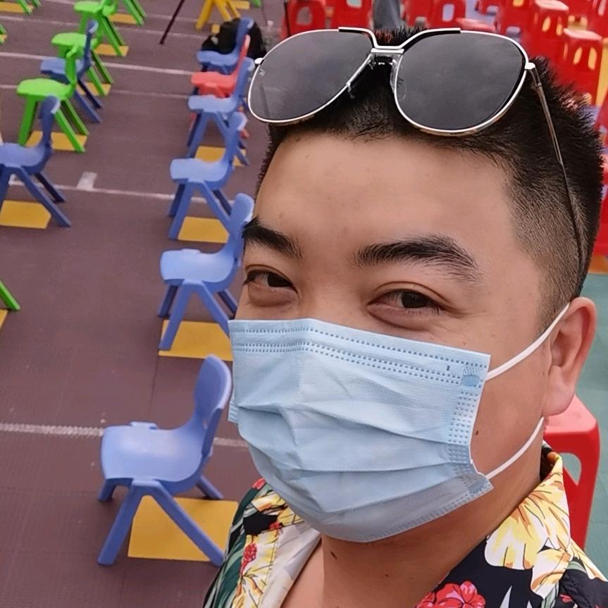 油漆工彭冬-小野草丶