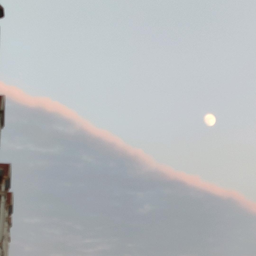 👉 闪耀天花装饰