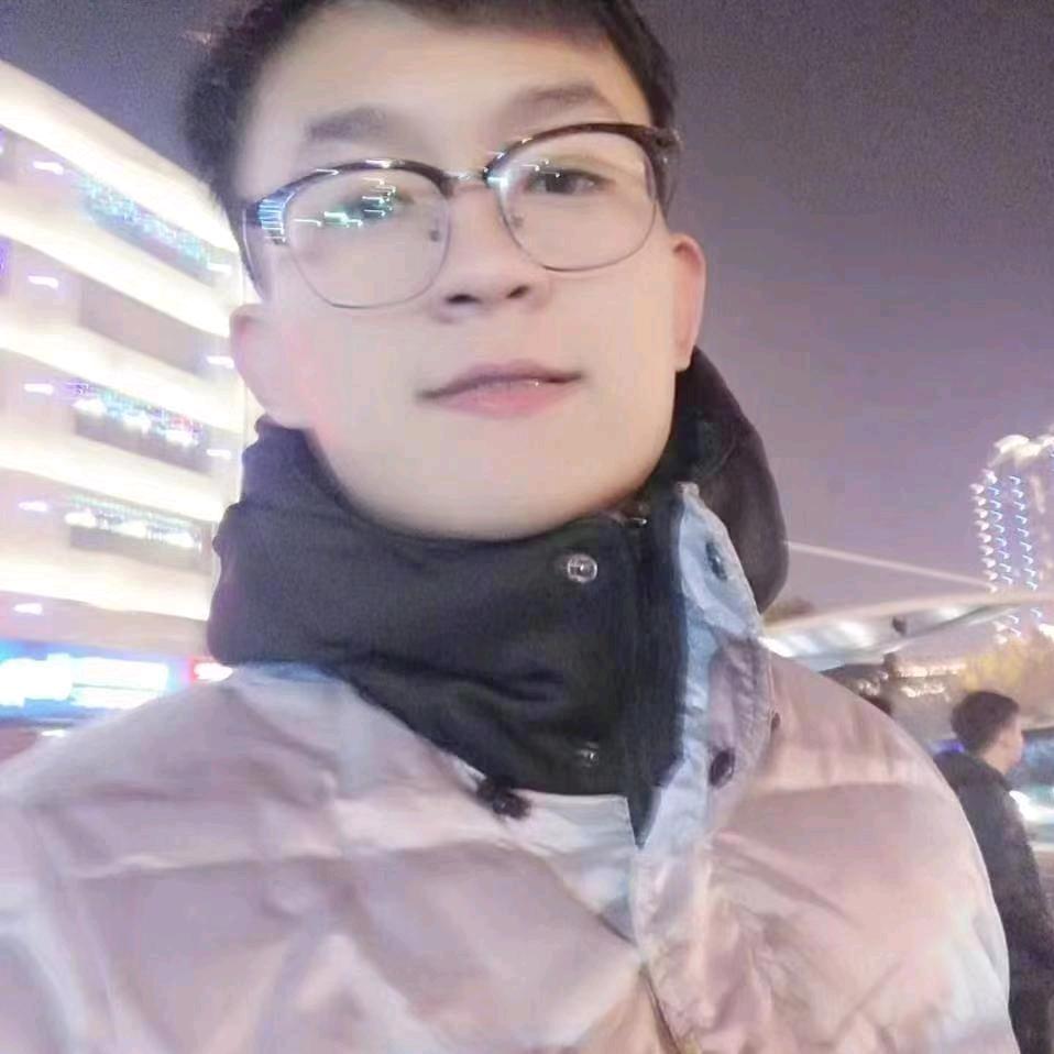 有虎牙的小爨