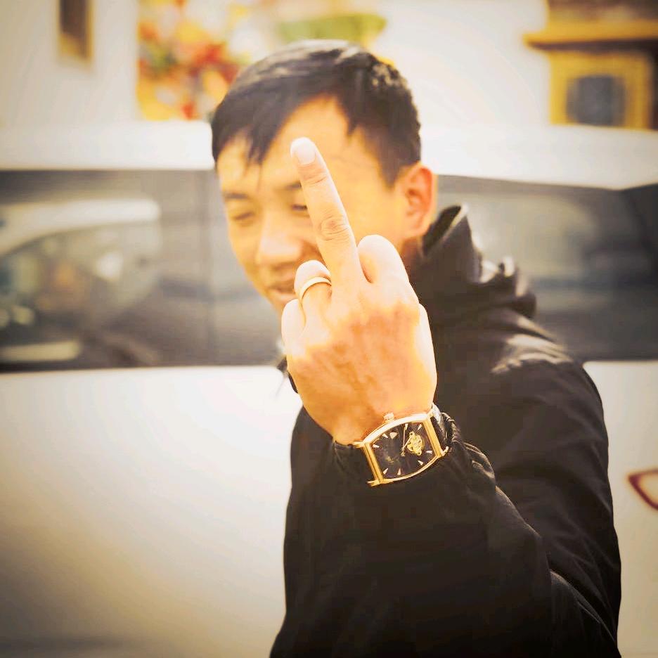 国际灬顿珠