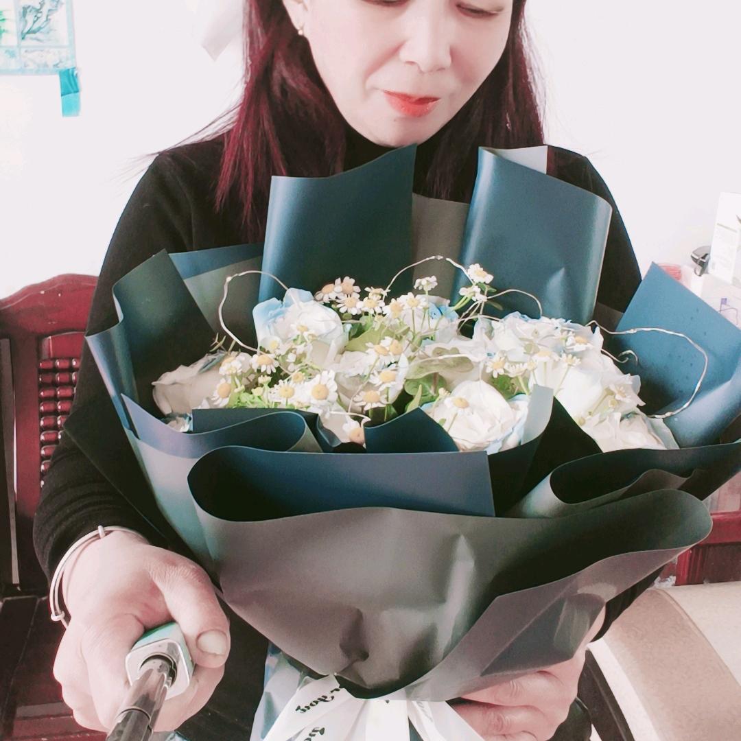 从此一心向佛，不在贪恋红尘