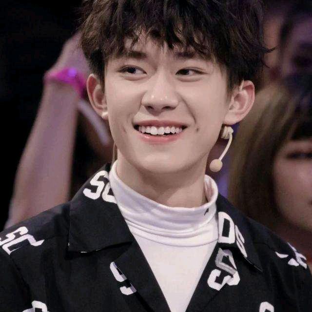 清  不吃香菜呀