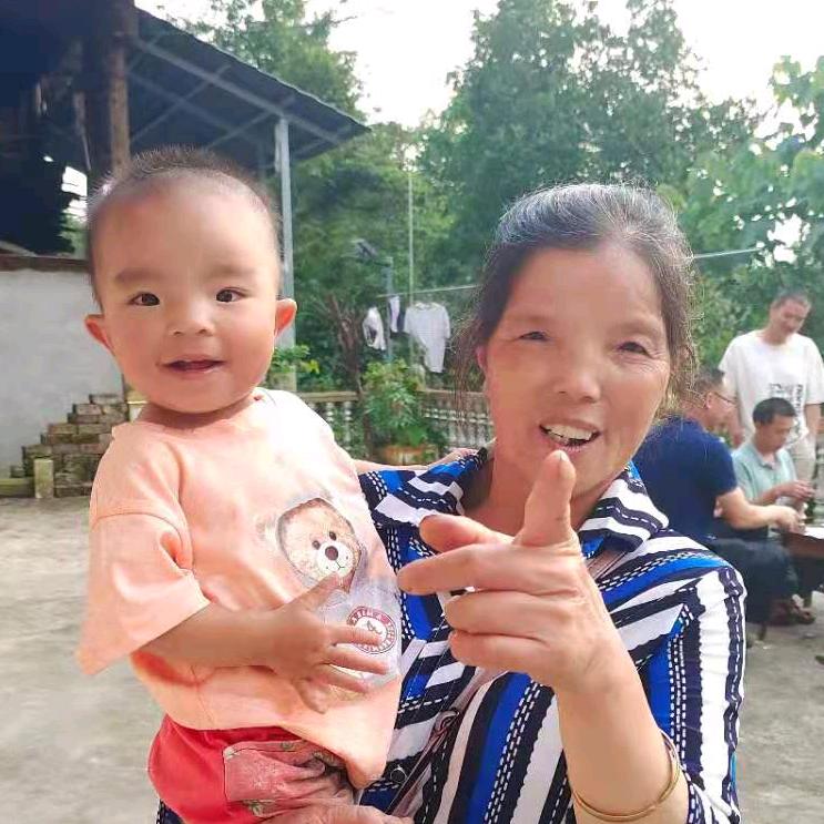 李姐