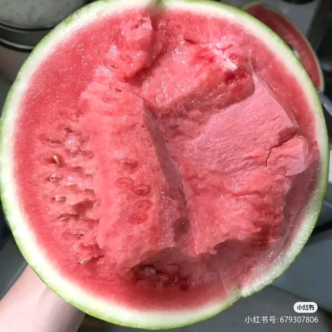 羊哈哈.