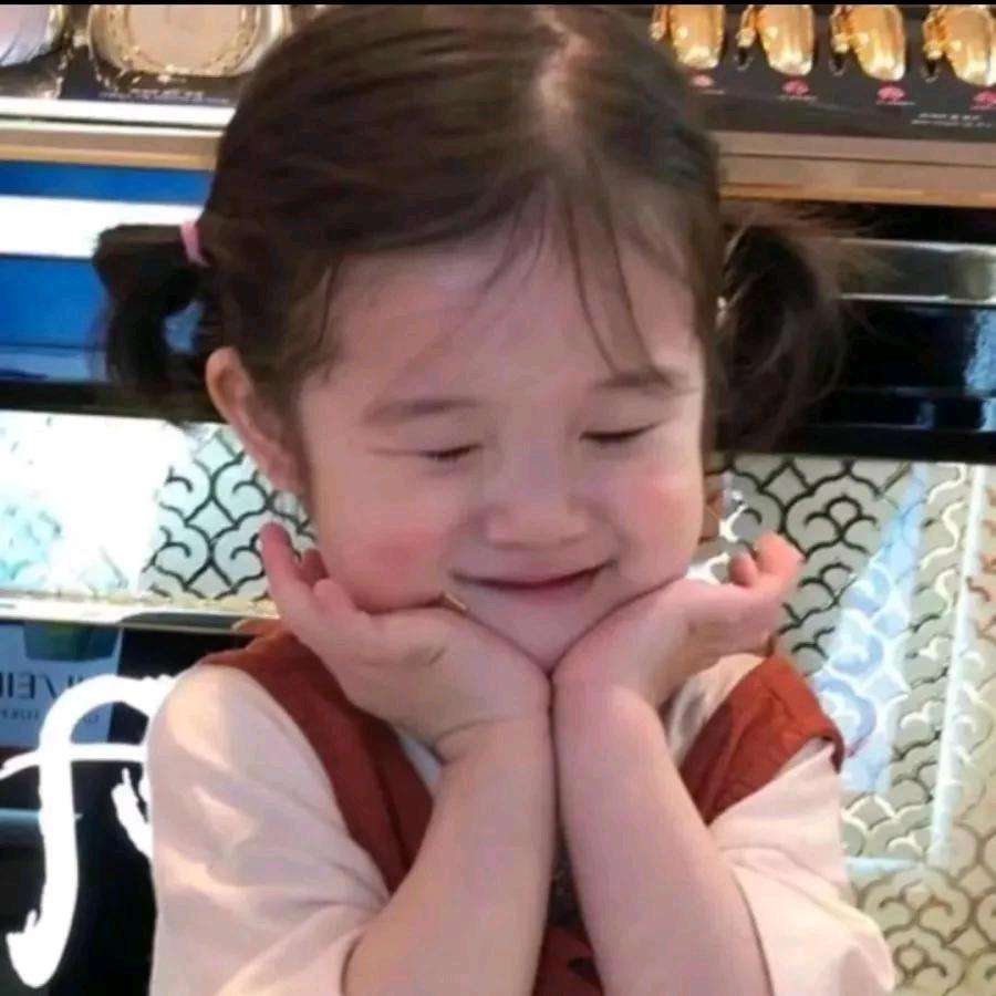 吃仙气的猪猪女孩