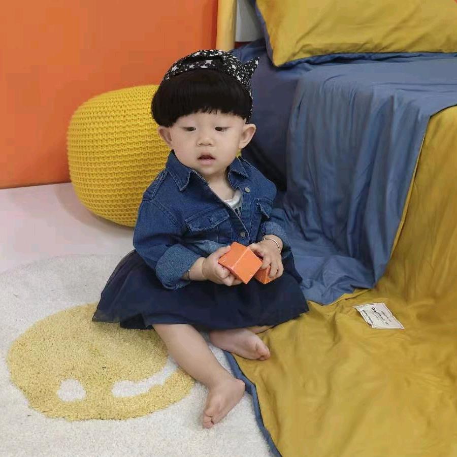 鸿济景苑     侯芳1216