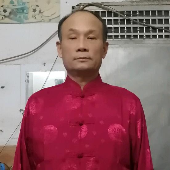 梁伟新