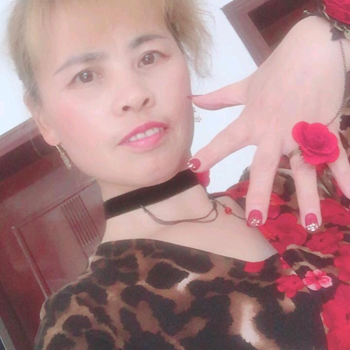 开心👧过好每一天🌺🌺