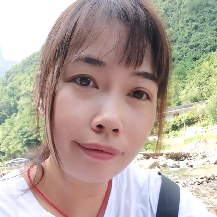 药店酸梅姐