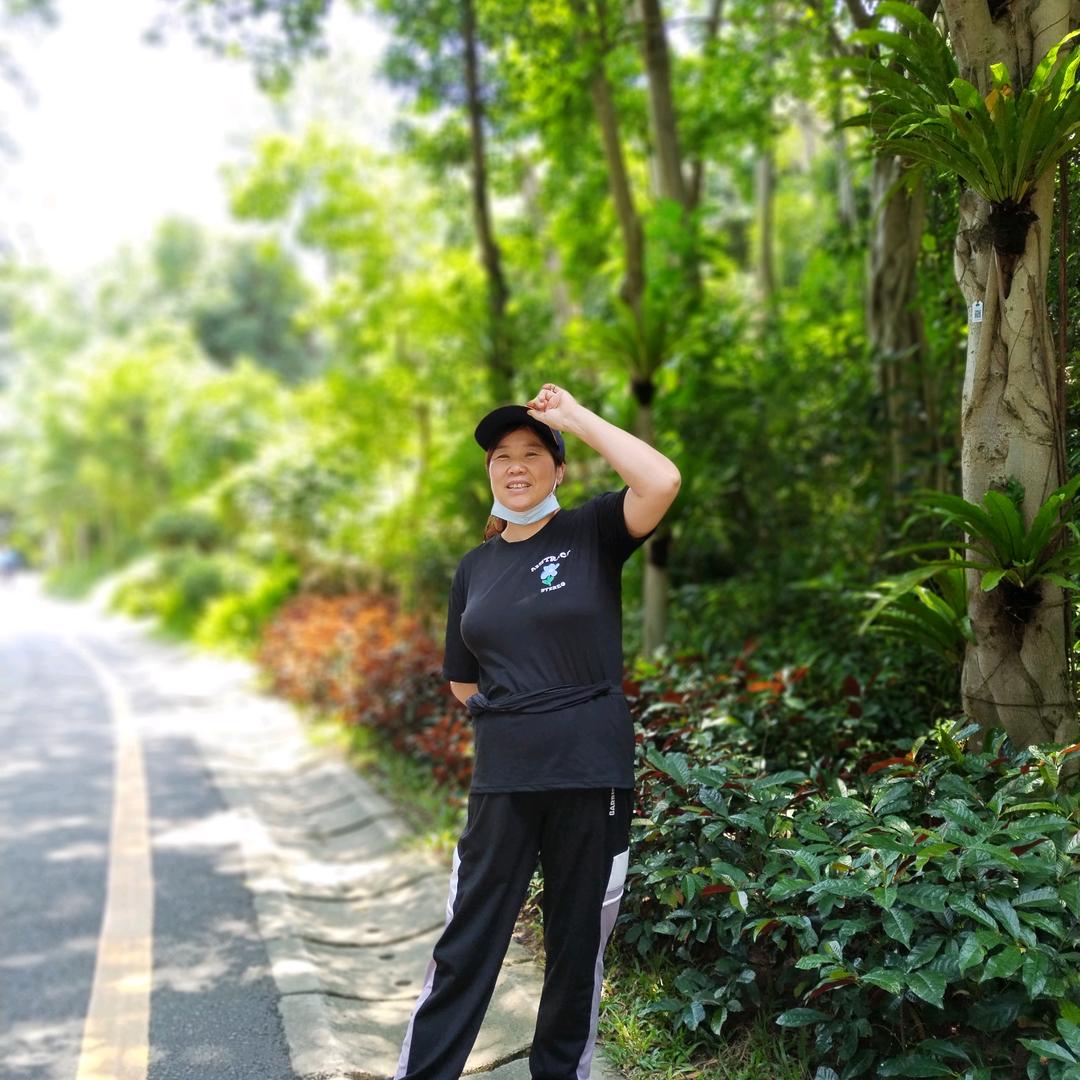 玥玥妈