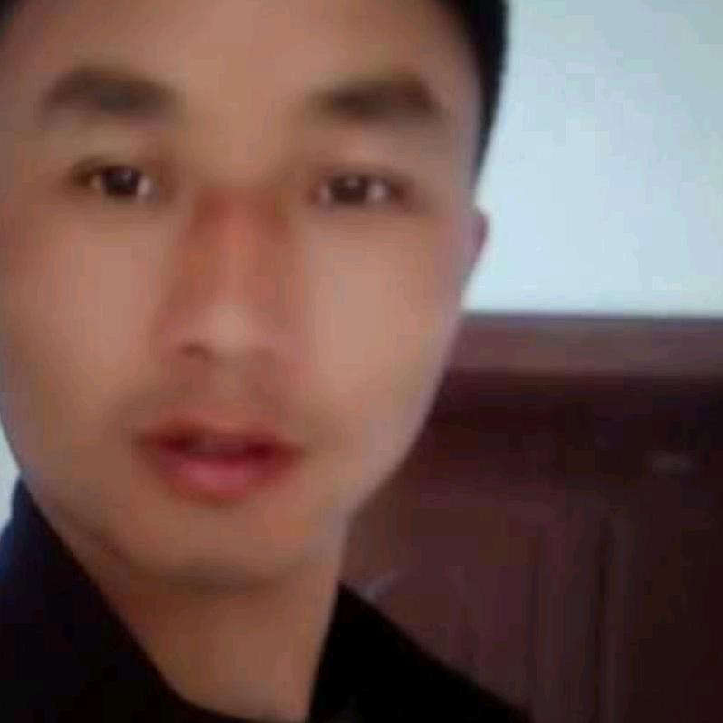 王如举，喜欢伤感歌