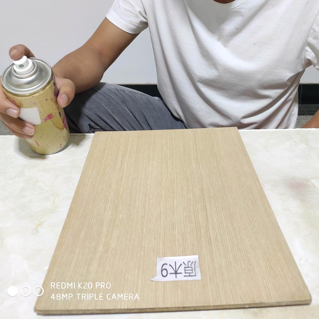 家具维修黄灰红