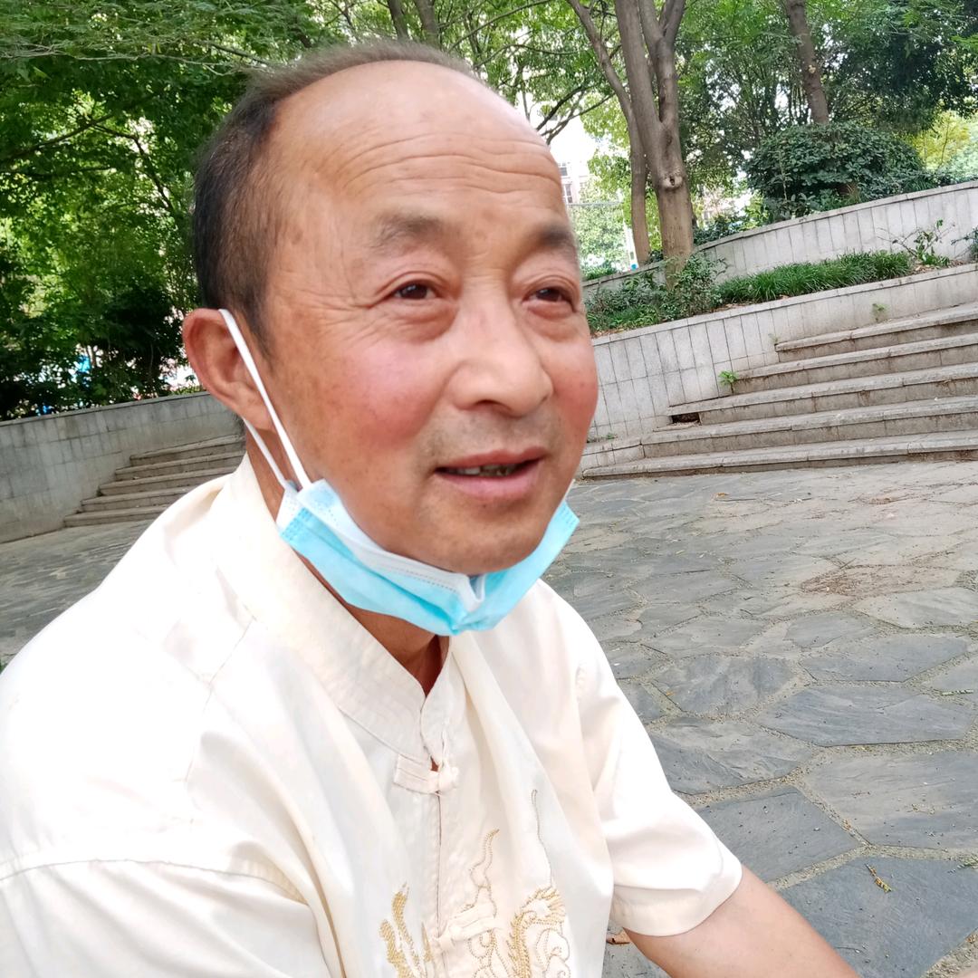 董少春字鼎峯