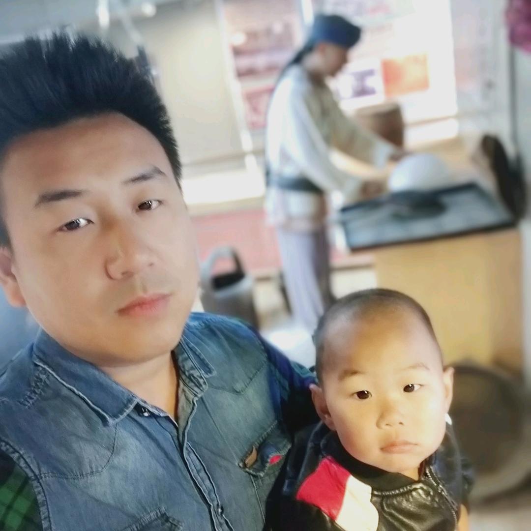 殷琥