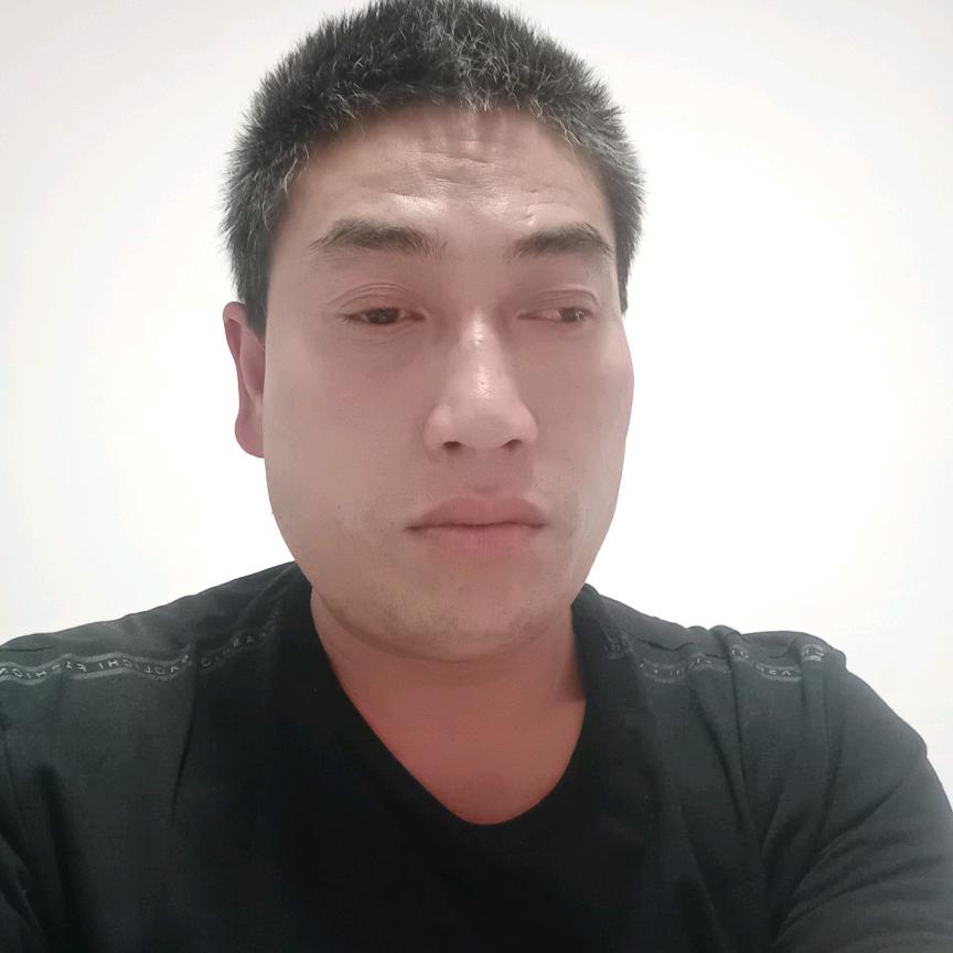 黄昌荣荣欢婚庆有限公司