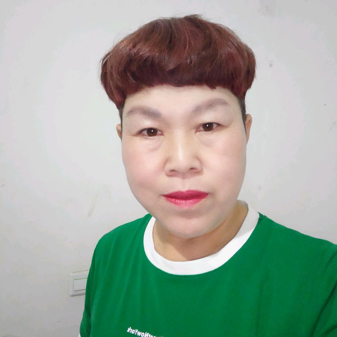 小英（每天下午2点直播）