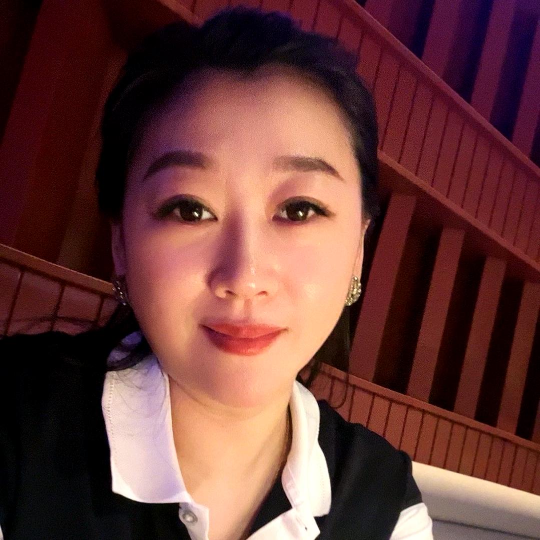 @小小（下午4: 10开播）