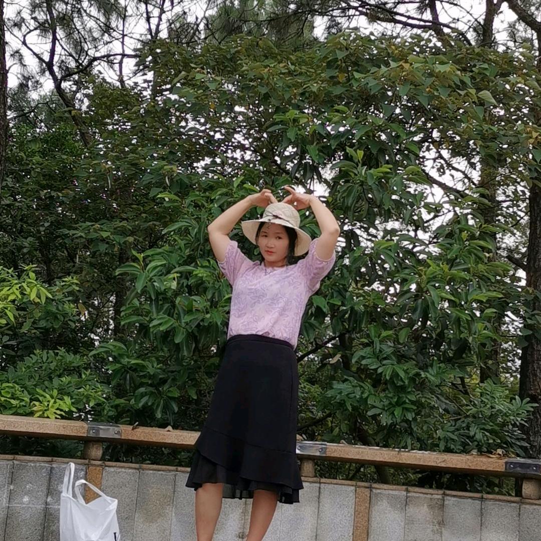 刘菊