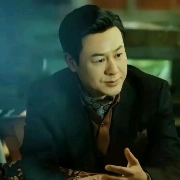 强哥的弟弟叫启胜