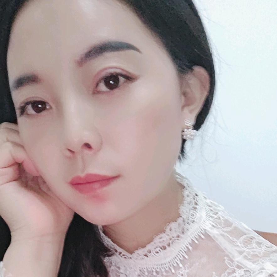 凤凰翰林府，罗姐