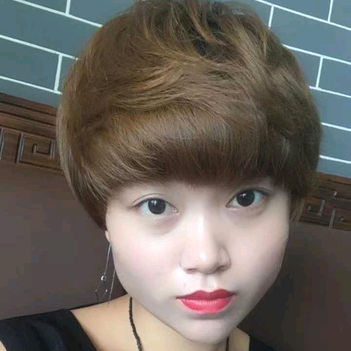 农机跨区收割小赵